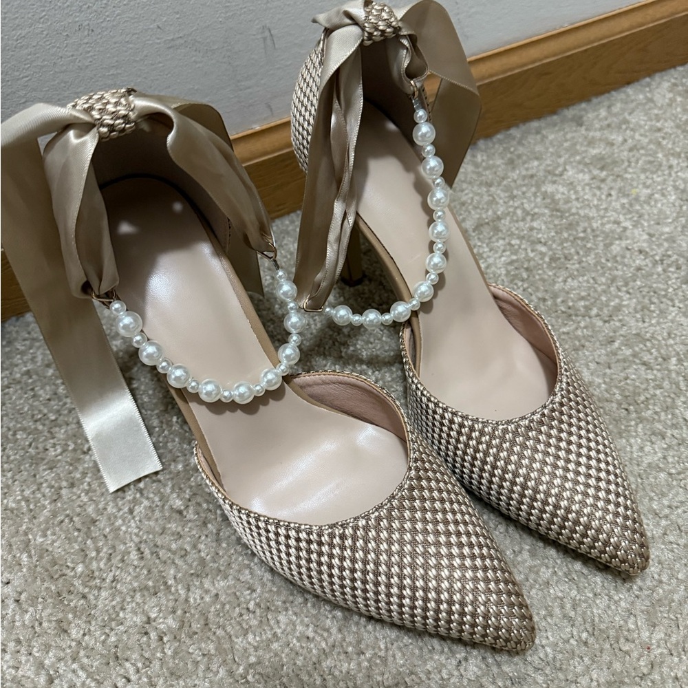 Elegant Beige Women's Heels with Pearl Detail